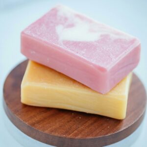 seifen rosa & gelb